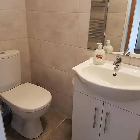 فندق مبيت وإفطار The Callows *